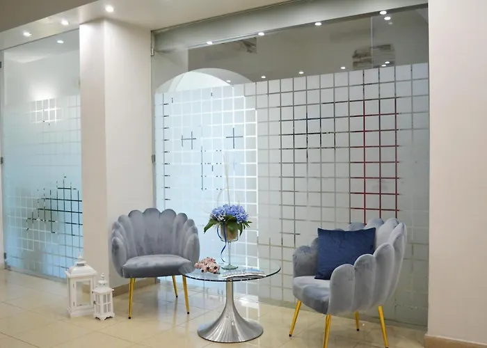 Ξενοδοχείο & Perla