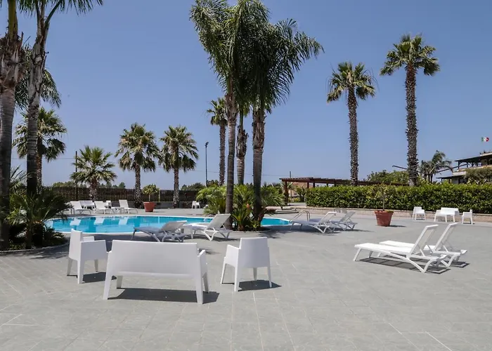 Ξενοδοχείο & Perla