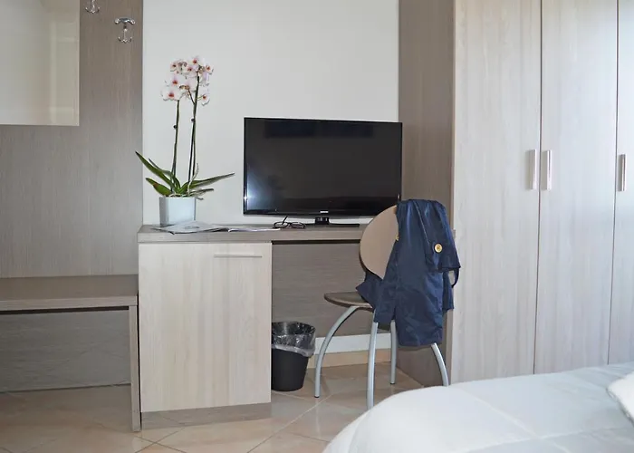 Ξενοδοχείο & Perla Capaccio