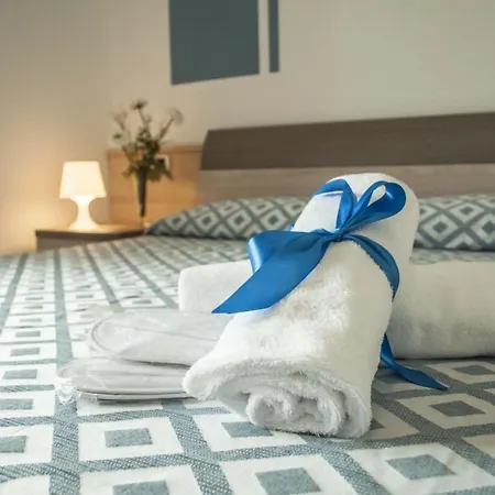 ホテル Perla Hotel & Garden 3*