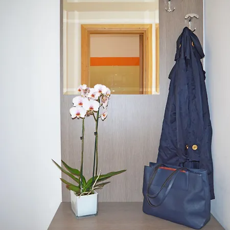 Perla Hotel & Garden 3*